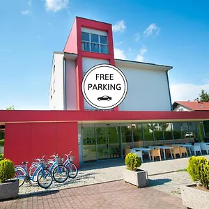 Simbol With Free Private Parking , Ljubljana Slovenia
